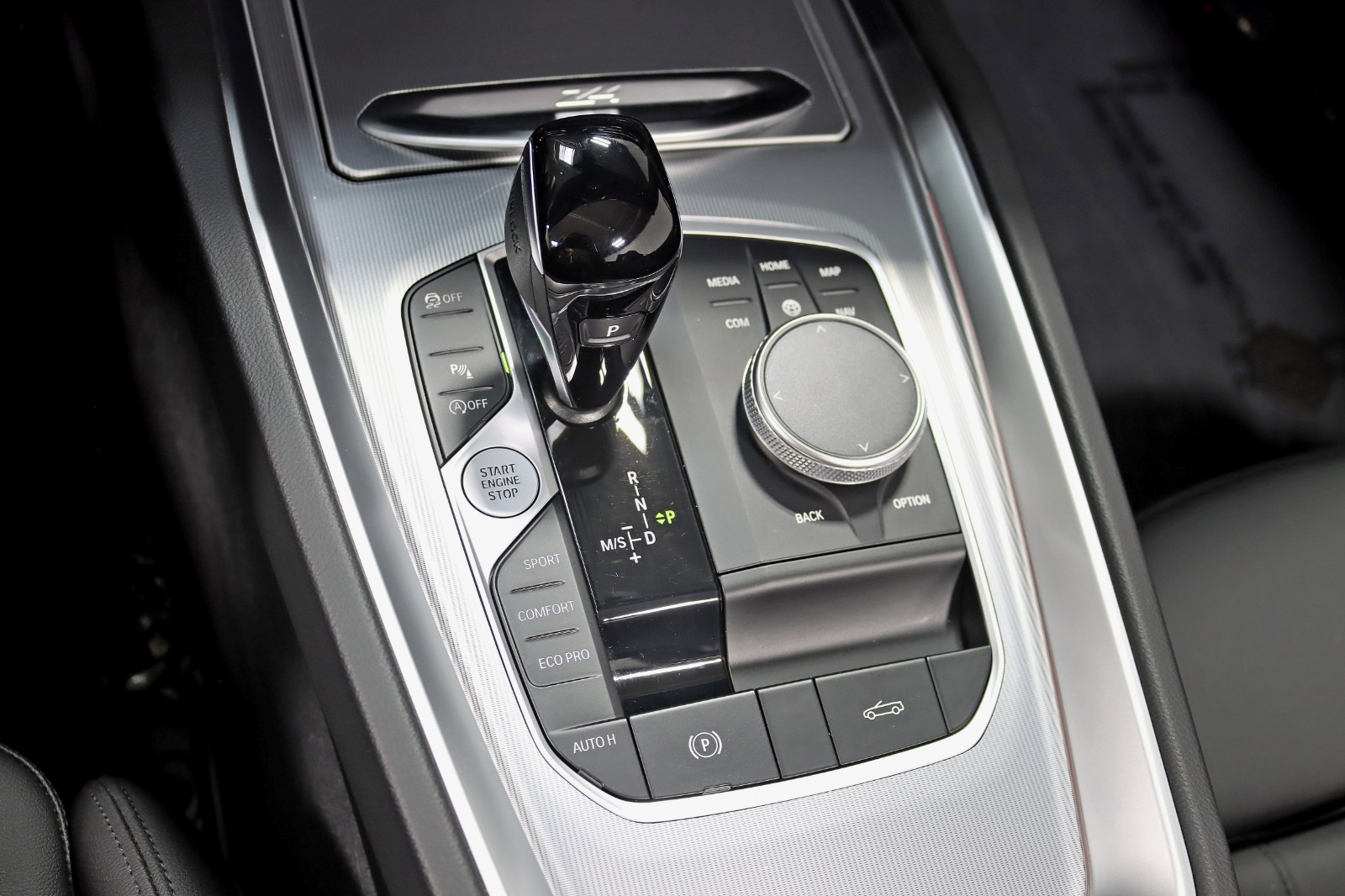 2022 BMW Z4 - Image 27