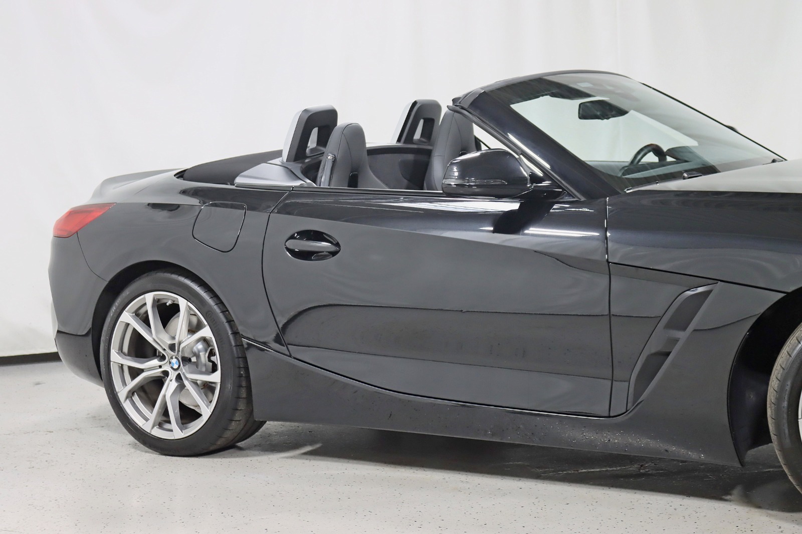 2022 BMW Z4 - Image 5
