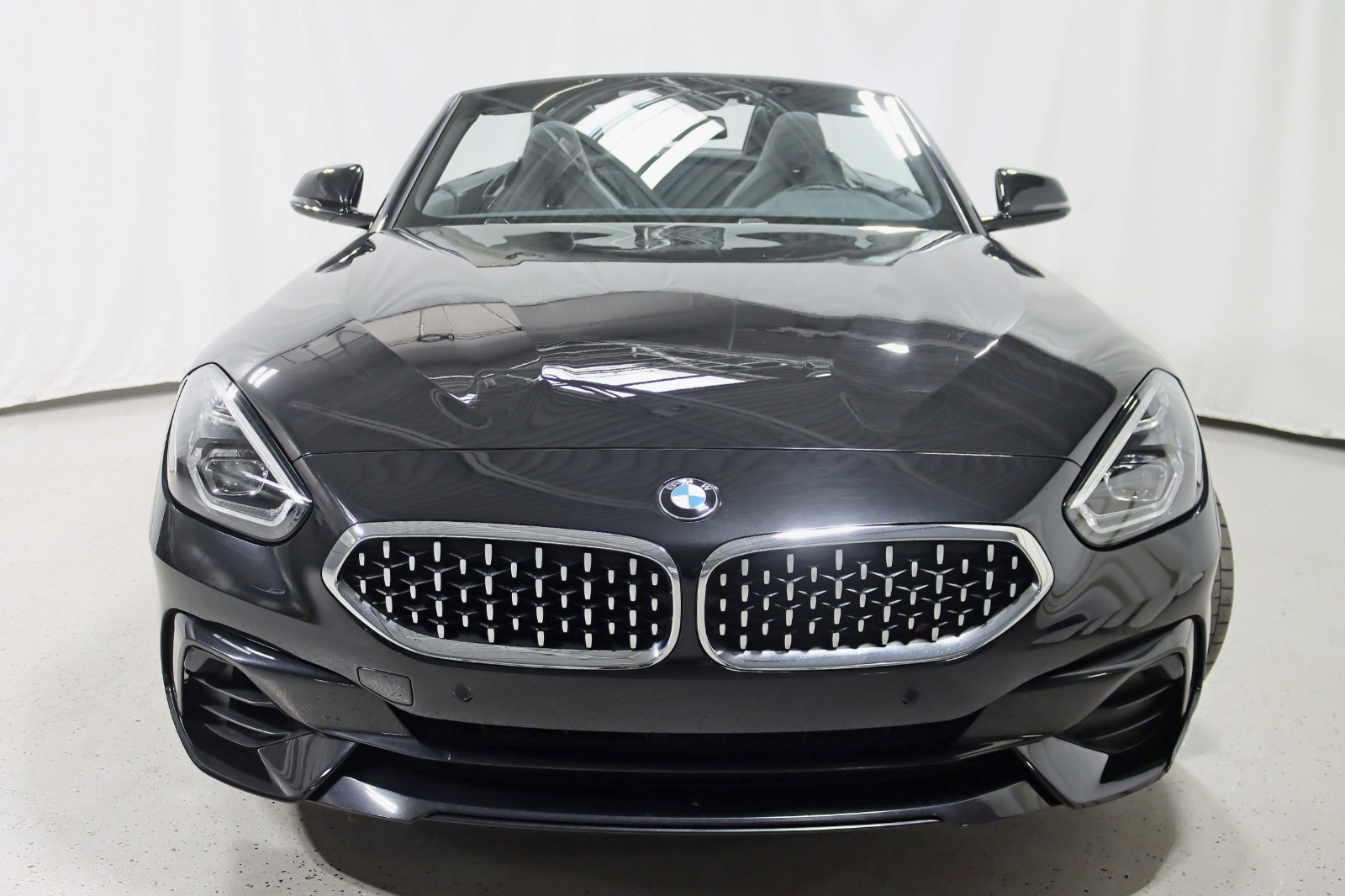 2022 BMW Z4 - Image 10